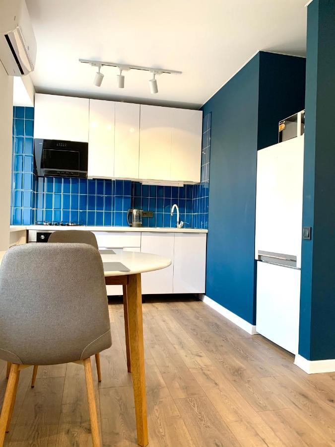 Navy City Center Apartment Двокімнатні Апартаменти В Центрі Міста Πολτάβα Εξωτερικό φωτογραφία