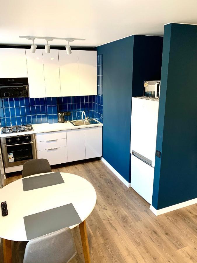 Navy City Center Apartment Двокімнатні Апартаменти В Центрі Міста Πολτάβα Εξωτερικό φωτογραφία